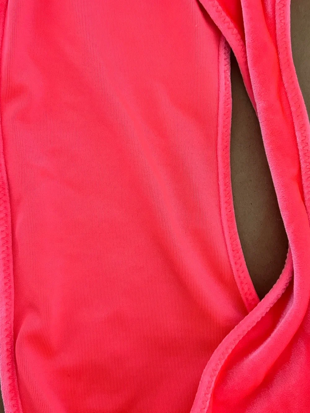 triangl swimwear Neon Pink/Coral Velvet Bikini Top LIKE NEW edm tropical resort